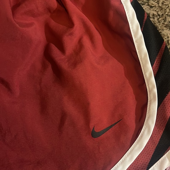 Nike red Razorback, dri fit athletic shorts with liner - Picture 3 of 5